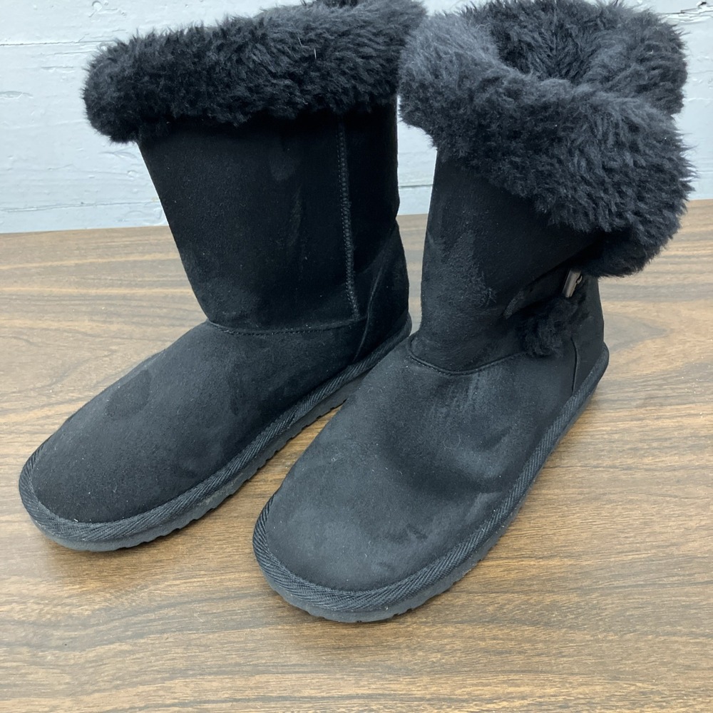 Place  LaceBlack Winter Boots Women's Size  4